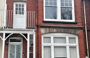 2 bed apartment close to beach - Foto 7