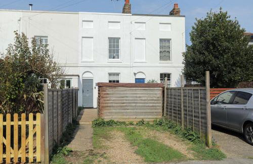 Big PROMO! Central Canterbury City Escape 2BR 2BA House, en-suite, Couples Retreat, Perfect For Families, Students, Relocators FREE Parking Fast WiFi - Foto 34