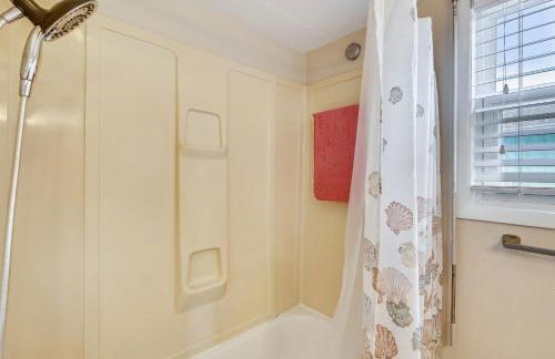 Beachfront Seashell by Ryson Vacation Rentals - Foto 39