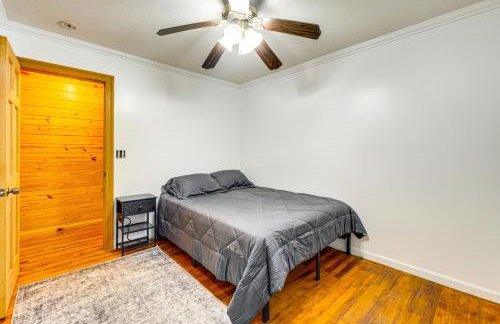 6 Mi to Main St Poplarville Cabin with Pasture View - Foto 11