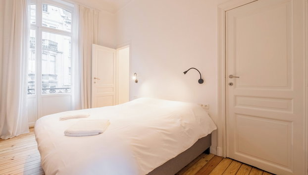 Charming Renovated Apartment in Vibrant Saint Gilles, Brussels - Foto 2, Quarto