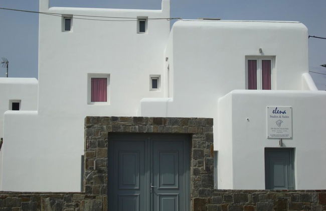 Elena Studios & Suites - Foto 2