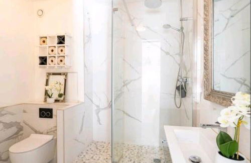 Design loft Studio climatisé parking et piscine - Foto 12