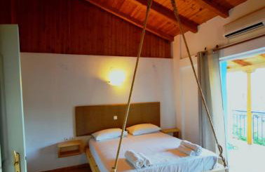 Elena's Family Apartments - Photo 32