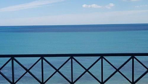 Frontline Beach Apartment, La Perla de la Bahia, Bahia de Casares - Estepona - Photo 5