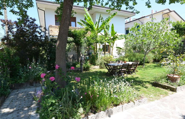 Holiday Home Near the Beaches - Foto 26