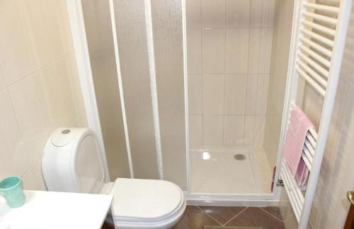 Peaceful villa in São Martinho de Mouros with private pool - Foto 19