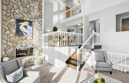 Sun Up, Sun Down by Avantstay Pool w/ Waterfall - Foto 46