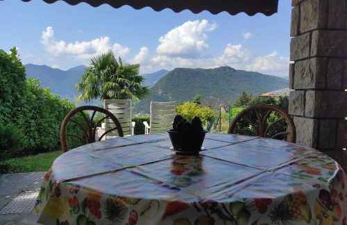 CasaDolcelago Sulzano Villa con Giardino Vista Lago Parking Free - Foto 7