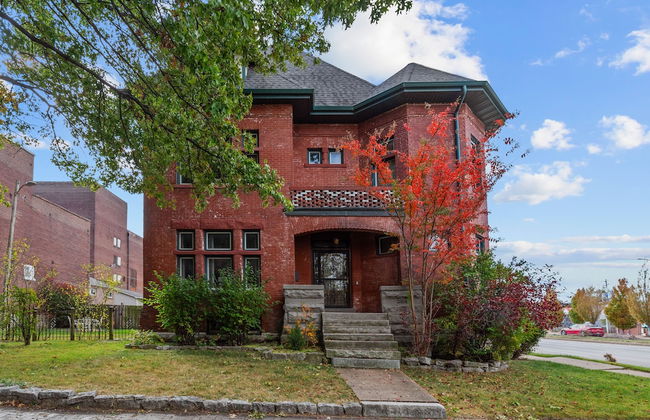 The Marquis Manor | JZ Vacation Rentals - Photo 35