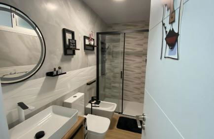 THE ROCK VIEWS APARTMENTS 1 min walking to Gibraltar - Foto 67