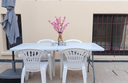 Bienvenue à PARIS - Appartement confortable, grande terrasse privée au calme, parking gratuit - Foto 17