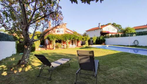 Casa da Glicia, una casa con piscina privada, para disfrutar y relajarse - Photo 2, Garden