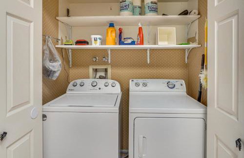 Quiet Townhome with Mountain Views in Green Valley - Foto 21