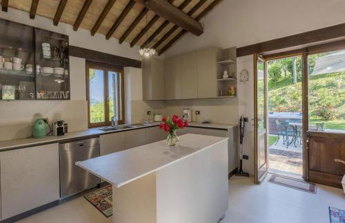 Scenic villa with heated pool - Foto 4