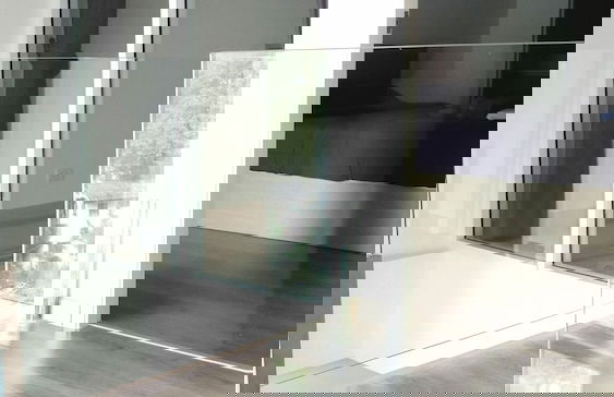 Sonrisa Sriracha - Photo 16