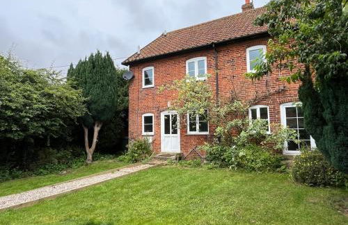 Beautiful Four Bedroom Cottage in Little Glemham, Suffolk - Foto 22