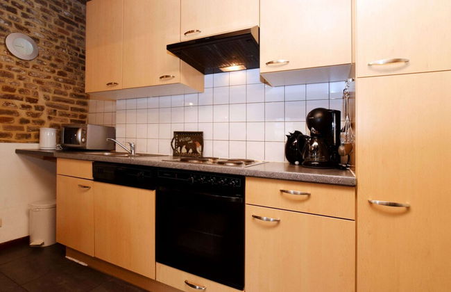 Pleasing Holiday Home in Richelle With Garden, Terrace, BBQ - Photo 7