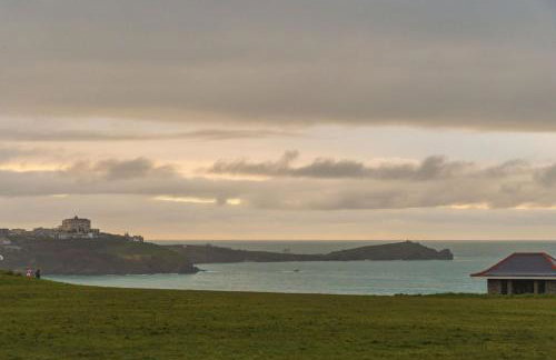 Panoramic Sea-View Family Appartment , Free Parking, Sleeps 6 , Walk to Beach, Station, & Town - Foto 16