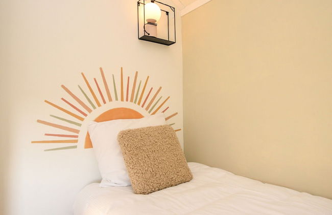 Holiday Home in Vrouwenpolder Near Beach - Photo 7