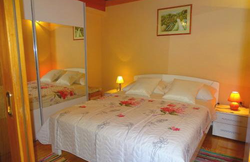 XxL Ana Biograd na Moru do 22 gosta - Foto 28