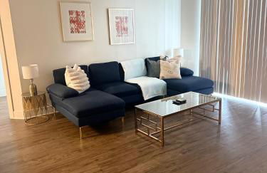 Villa Marina - AMAZING Modern, Spacious, Stylish 2 Master Suites in CENTRAL Marina Del Rey - Photo 2