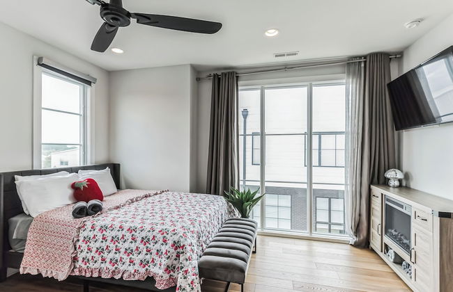 Chic Townhome for 10 W/rooftop - Foto 6