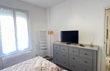 LOENA CANNES CENTRE - 2 pièces rénové - 4 personnes - proche croisette palais festival plage - internet gratuit - climatisation - non fumeur - Foto 23