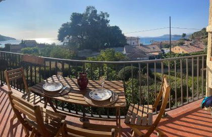 Appartement cosy vue mer à 50 m de la plage - refait à neuf et climatisé - Foto 12