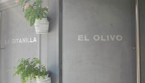 Apartamentos Los Jardines& Parking - Foto 2, Lobby or reception