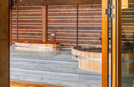 Newly Built • Sauna • Hot Tub • Cold Punge Lazy River Glamp-House by AvantStay - Foto 90