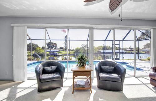 Pet Friendly Canal Front 3-Bedroom Grand Villa with Pool, Linai and Dock - Foto 23