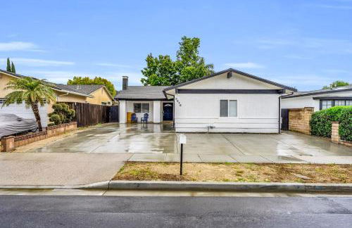 Sunny Simi Valley Valley 4BR 3BR LTR Modern Home Dedicated Work Place High Speed internet - Foto 32