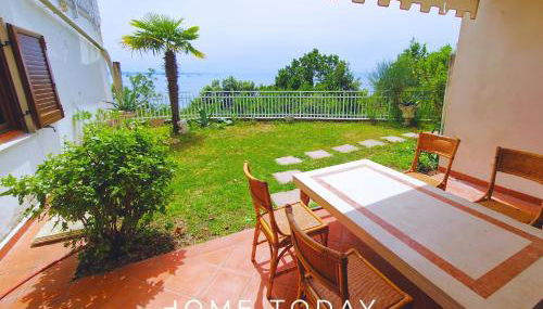 HT - Loft al Castello di Miramare con vista - Foto 1, Garden, Garden view