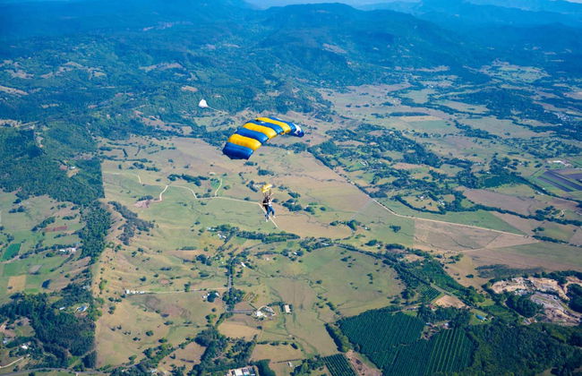 Byron Bay Skydiving Experience - Photo 5