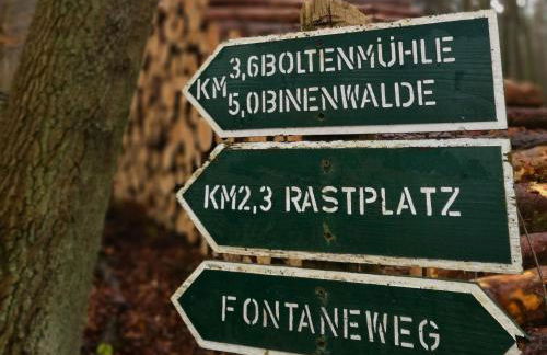 Haus am Seeufer mit Badestelle in 200m, große Sonnenterrasse, umzäunter Garten, Hunde willkommen - Foto 42