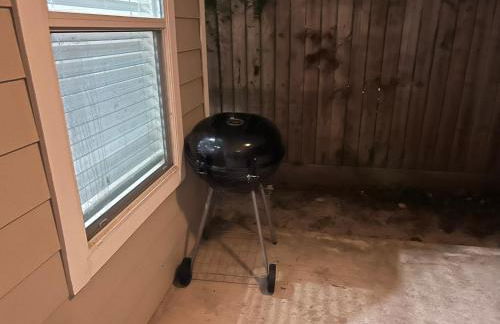 Stunning 3BR Home Near Downtown Houston - Sleeps 8 - Foto 38