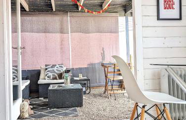 Rural Private Lodge - With Hot Tub - Outdoor Kitchen and Covered Lounge for Two - Foto 13