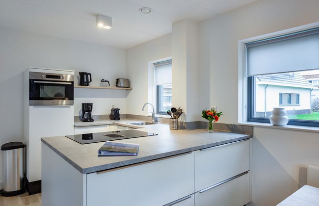 3 bedroom House in Noordwijk with garden and terrace - Photo 7