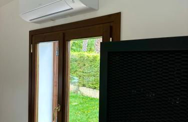 Pink House - Photo 10