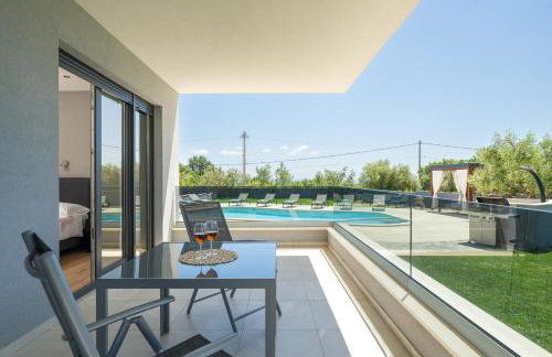 Villa Posidonia near Pula with sea view and surrounded by olive trees - Foto 32