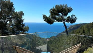 Èze - Appartement dans bas de villa avec piscine près de Monaco - Foto 2