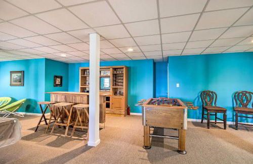 Luxe Lake House with Pool and Dock on Deep Water Cove! - Foto 24