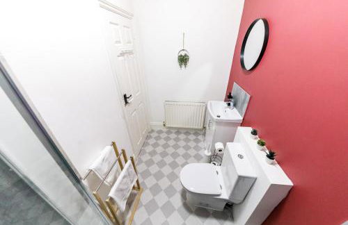 3 Bedroom Home Free Parking & WiFi Contractors Welcome! - Foto 65