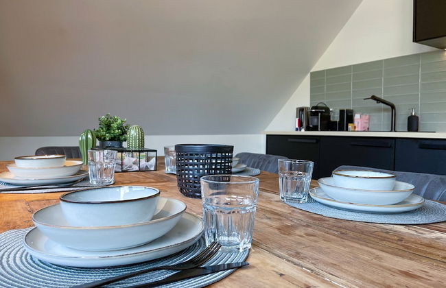 LVM Stays - Photo 16