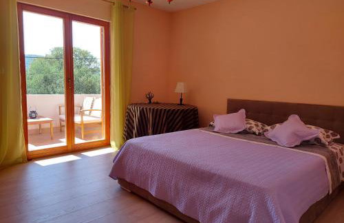 CHARMY LUNA holiday house with swimming pool - Foto 15