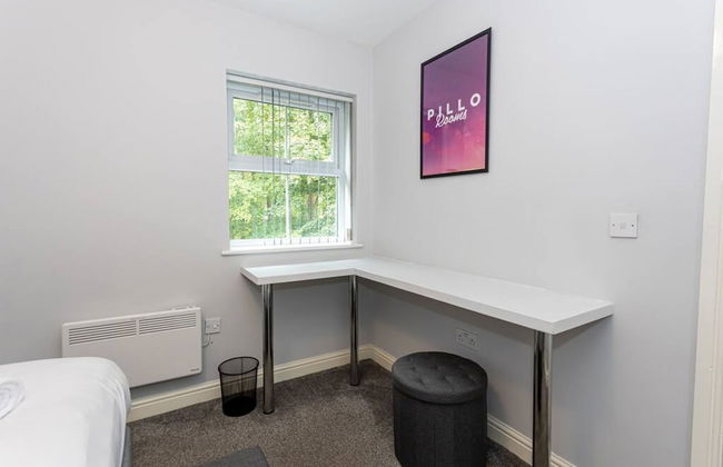 Lovely One-bedroom Serviced Apartment in Eccles - Foto 16
