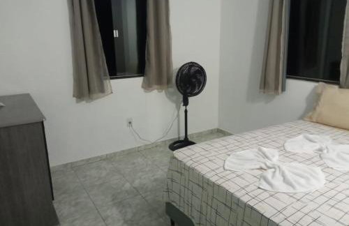 Casa Ampla - 4 quartos e 3 banheiros - Foto 3