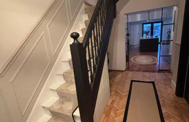 Beautiful large family home 5 bedrooms,3 bathrooms - Foto 16