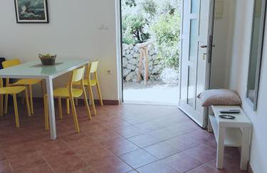 Lavender House - Photo 40